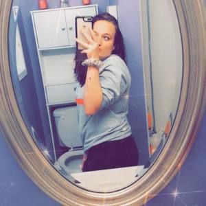 Meet your Posher, Renee